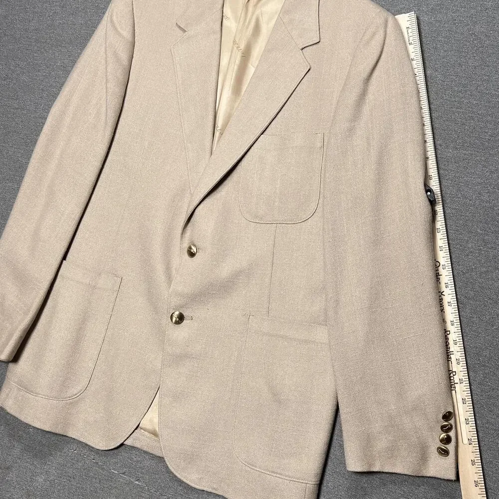Vintage Le Tigre Sport Coat Mens 42 Beige Blazer Patch Pocket Made USA Classic